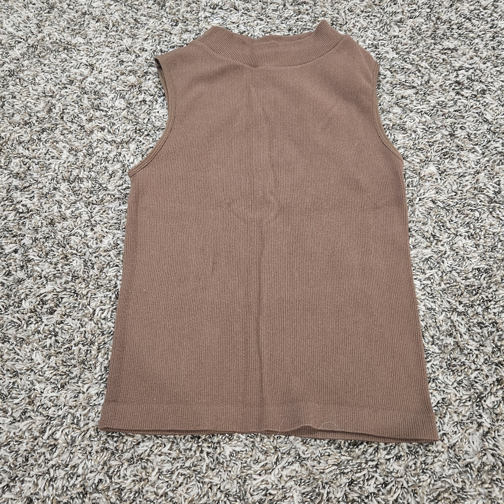 Yelete Mock Neck Tank Top